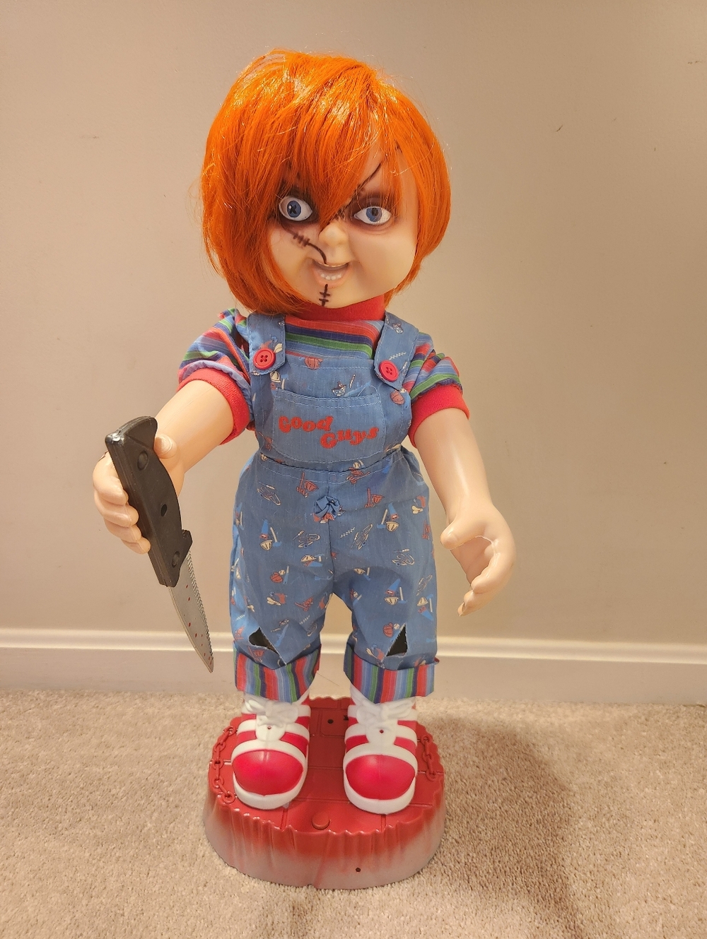 Animated Chucky doll New In Box